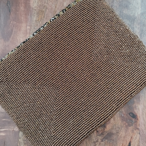 REGALE LTD. | COPPER SEED BEAD ENVELOPE CLUTCH - Picture 2 of 7